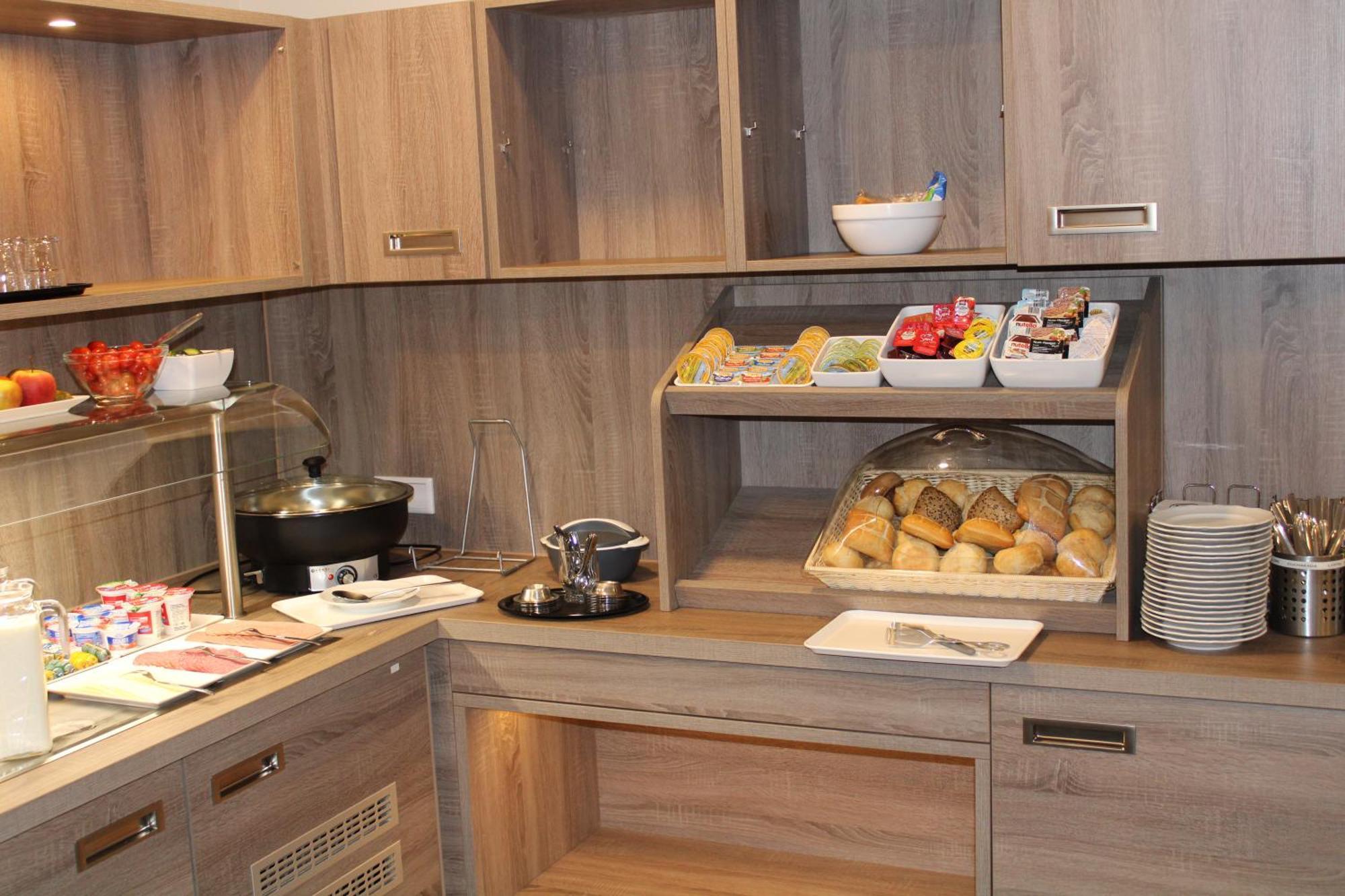 Am Vogelsanger Weg Hotel