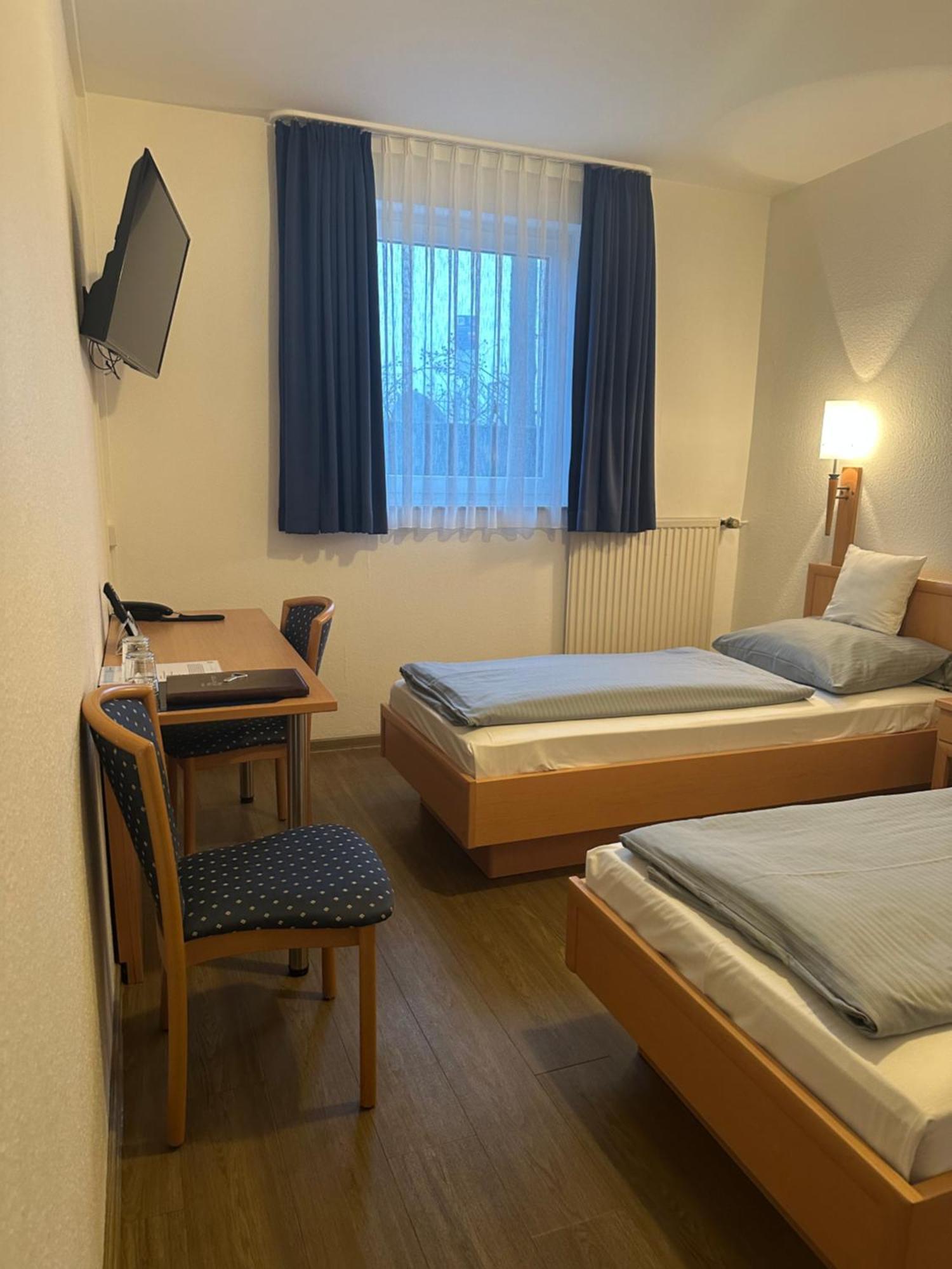 Am Vogelsanger Weg Dusseldorf