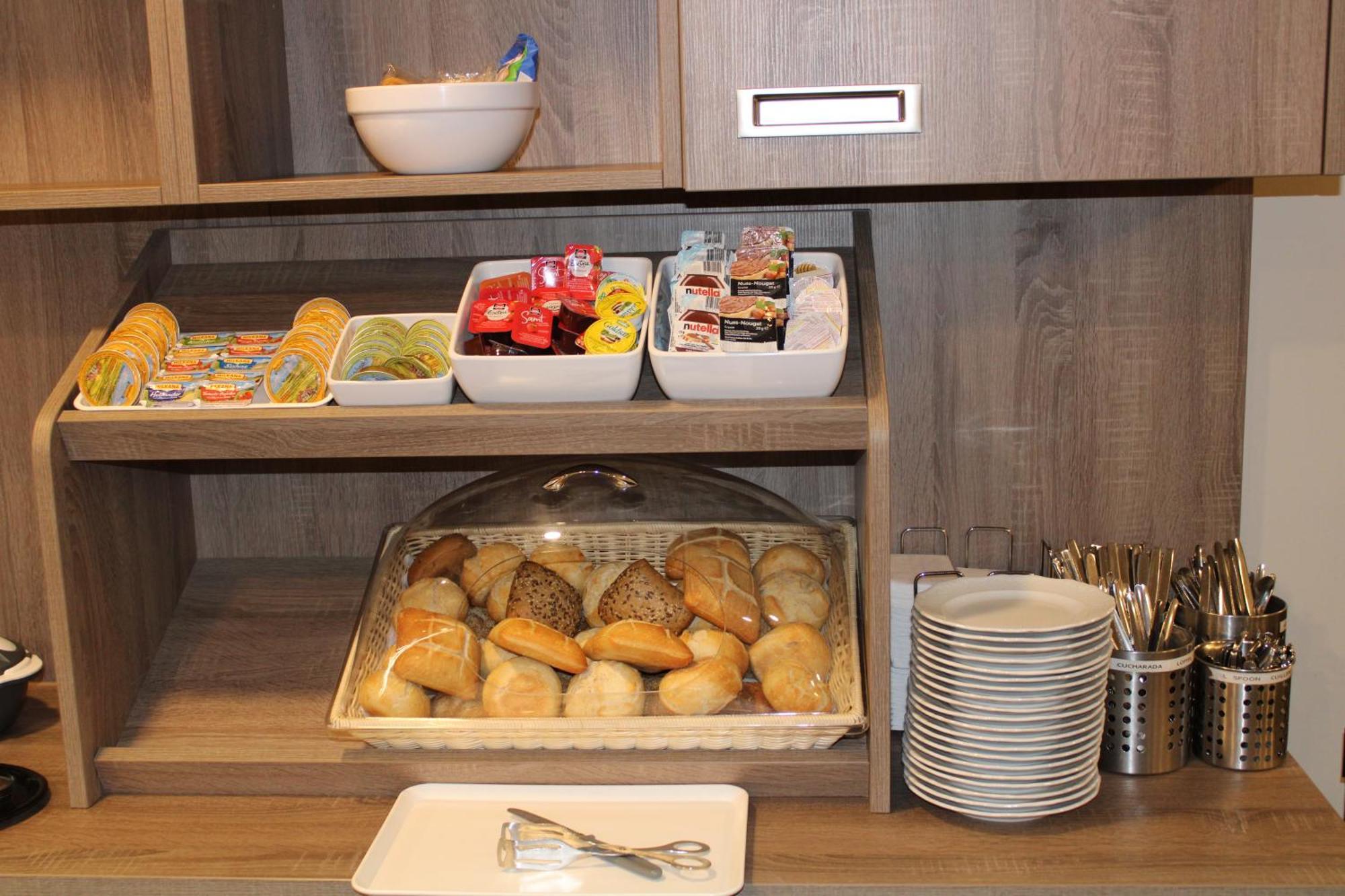 Am Vogelsanger Weg Hotel