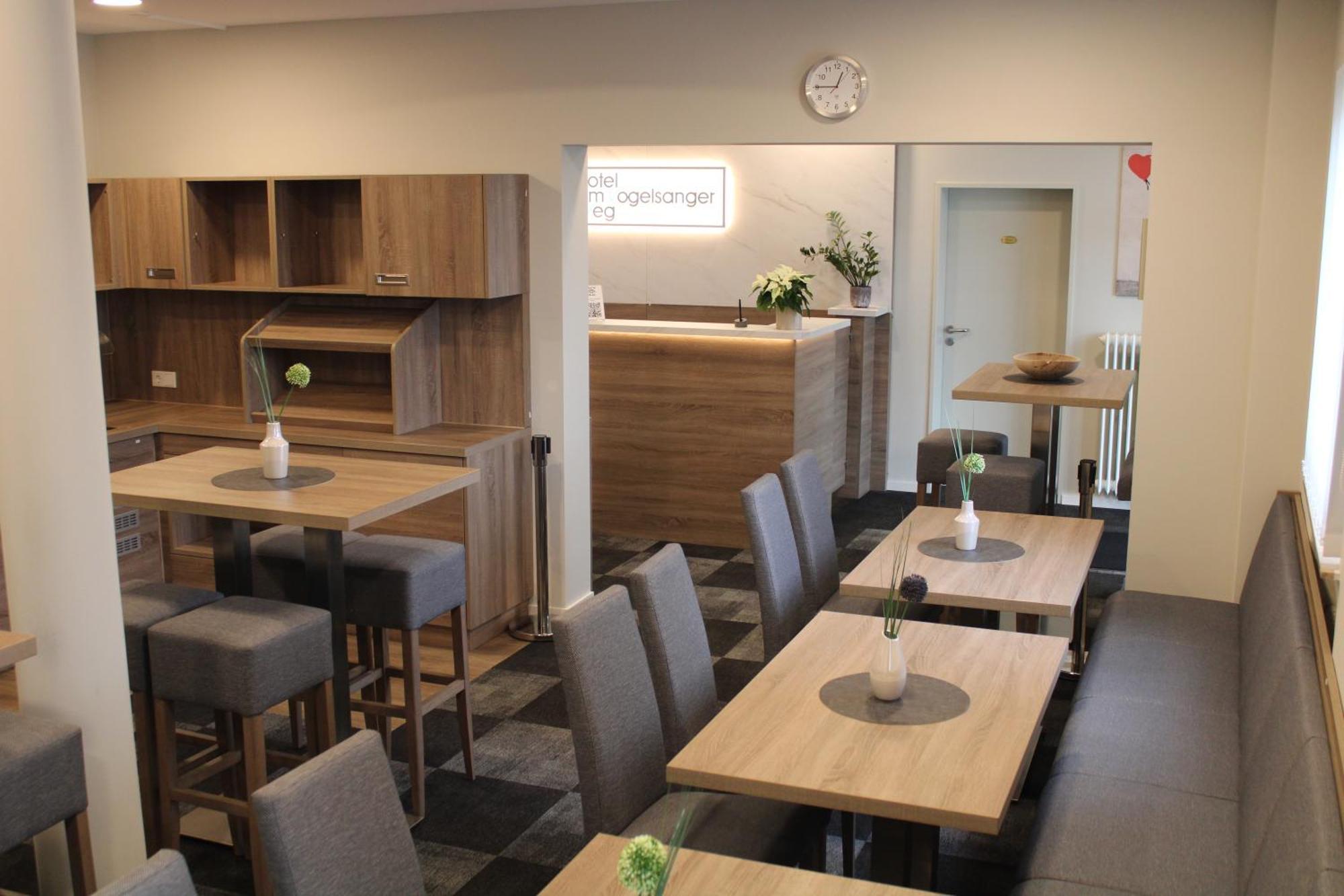 Am Vogelsanger Weg Hotel 3*