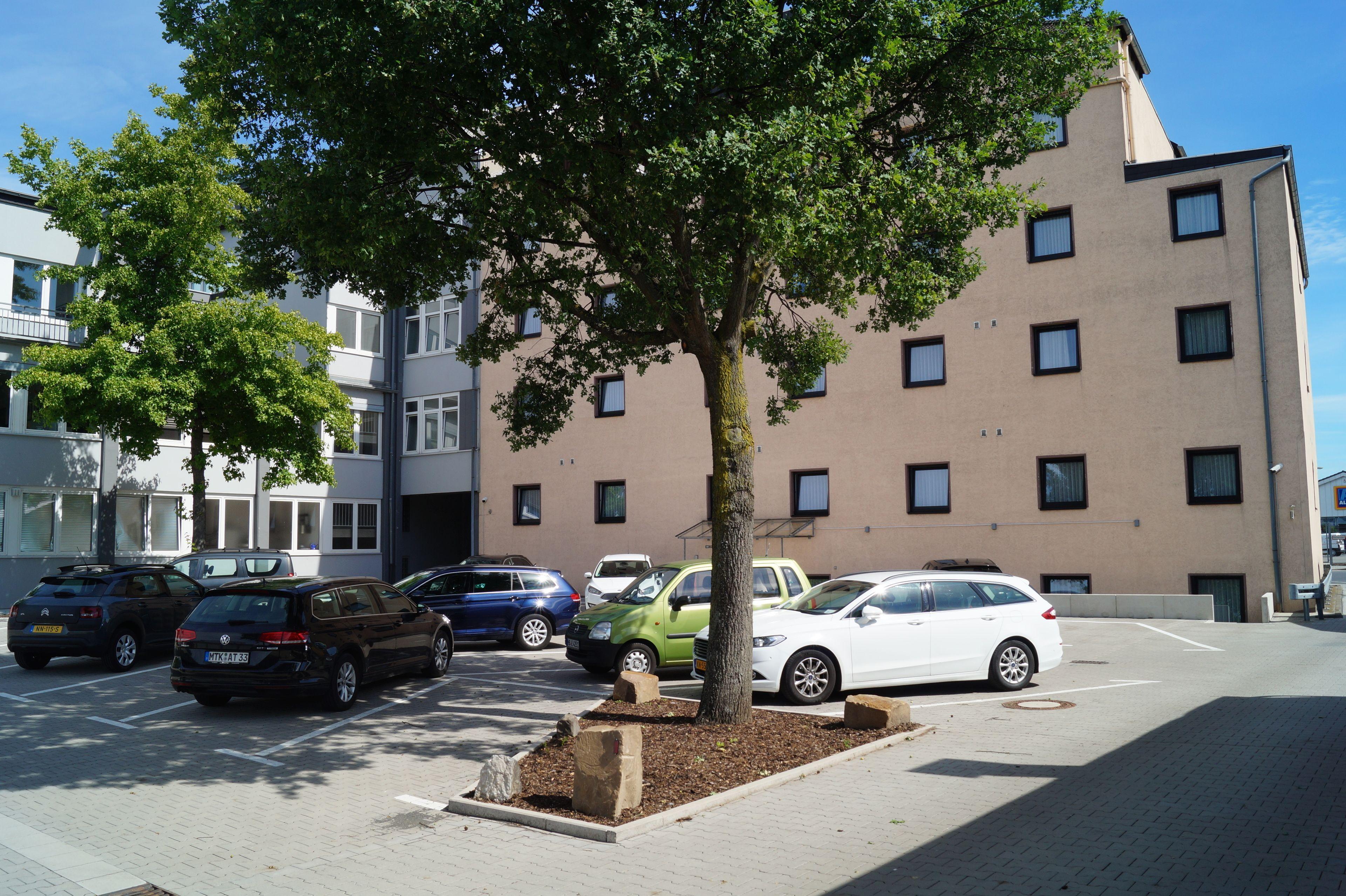 Hotel Am Vogelsanger Weg 3*