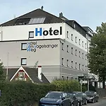 Am Vogelsanger Weg 3* Dusseldorf